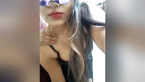 Sexy Desi Girls Hot Cam Show