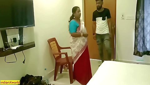 Indian Cheating Wife Xxx Hot Sex With Ac Technician! Bhabhi Sex
