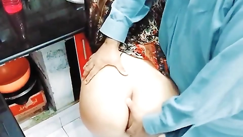Wife Anally Fucked In Kitchen While She Is Busy Cooking