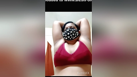 Desi Indian Divya Aunty Nude Video