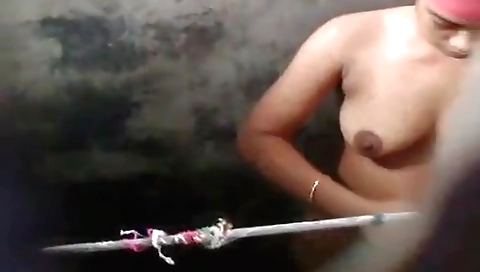 Desi Girl Bathing