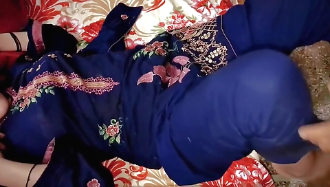 Desi Bhabhi Fucked By Her Dever While Playing The Game,dever Ke To Maze Hein Itni Hot Bhabhi Ho To S