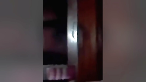 Today Exclusive- Lankan Wife Sucking Hubby Dick