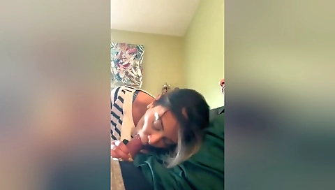 Today Exclusive- Hot Look Nri Girl Blowjob