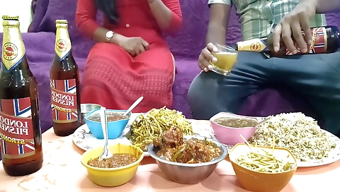 The Mistress Made Special Food For The Sahib And While Eating Food She Kissed The Pussy - Hindi With Sexy Voice