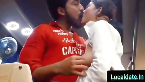 Sex In Moving Bus (hardcore)