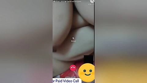 Desipooja Live Video Calling With His Huge Fan (hindi Audio) Whatsapp