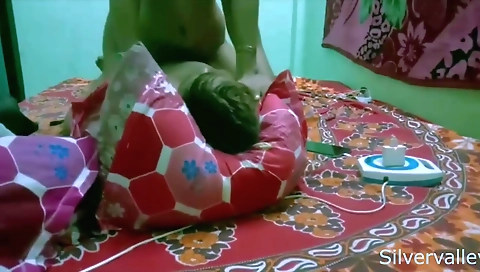 Having Sex With Office Colleague...asian Porokiya Sex !!!!