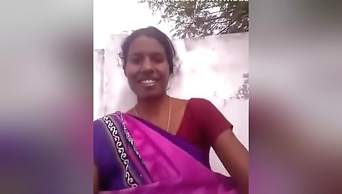 Telugu Aunty Lakshmi Yadav Sexy