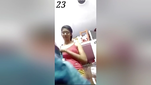 Today Exclusive- Sexy Desi Girl Shows Boobs Pussy