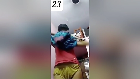 Today Exclusive- Sexy Desi Girl Shows Boobs Pussy