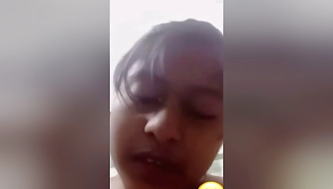 Today Exclusive- Cute Bangla Girl Shows Her Wet Pussy