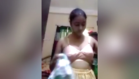 Today Exclusive -cute Bangla Girl Shows Her Boobs