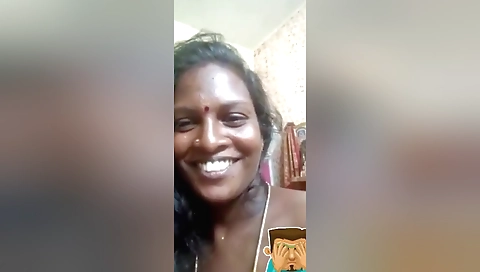 Today Exclusive- Desi Village Bhabhi Shows Her Boobs And Pussy 1