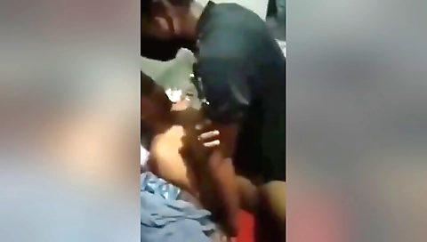 Desi Gf Sharing Sex Mms