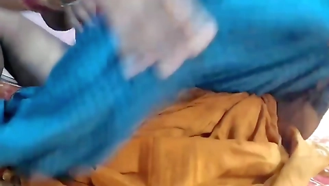 Desi Bhabhi Ki Garam Chut Ko Choda With First Night