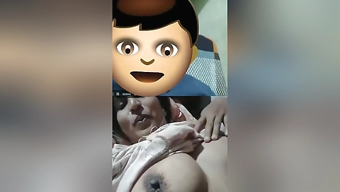 Mature Mallu Wife Showing Her Boobs And Pussy On Vc