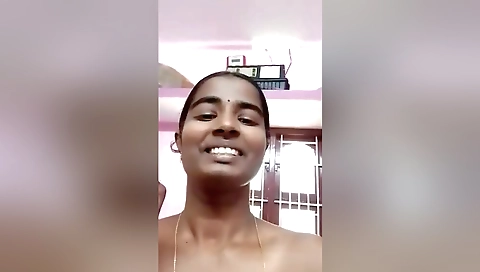 Today Exclusive- Tamil Wife Shows Her Boobs