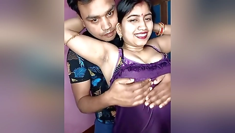 Hema Bhabhi Sexy Romance On Live Cam Show