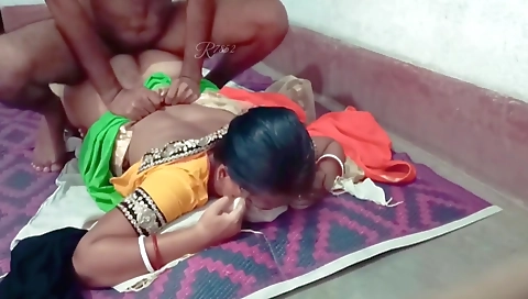 Cheatingindian Housewife Sucking Her Boyfriend Cock 69 Position Before Fucking