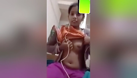 Today Exclusive-desi Bangla Girl Shows Her Boobs