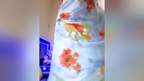 Sexy Bhabhi Latest Boobs Show Video