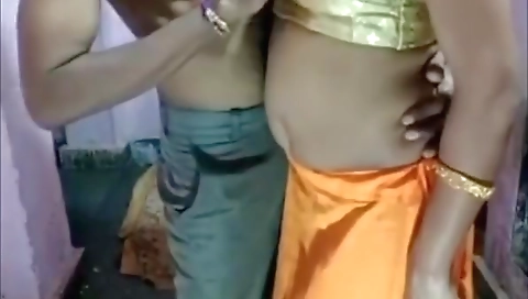 Patni Ke Sath Kia Kand, Hot Video And Cheating For Girls, Desi Aunty Really Sex For Porn Style With Hindi Audio Sex Stor