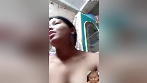 Today Exclusive- Cute Desi Girl Shows Her Boobs