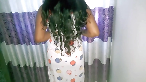 Finger Fuck My Wet Pussy Morning Masturbation - මගේ පූසි එක හොදටම තෙත් වෙලා ඉන්නේ
