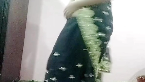 Indian Girl Masturbating