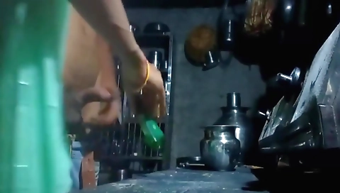 Sexy Slim Tight Bhabhi Ke Chikni Chut Me Land Fasa Fasa Ke Khus Kr Diya