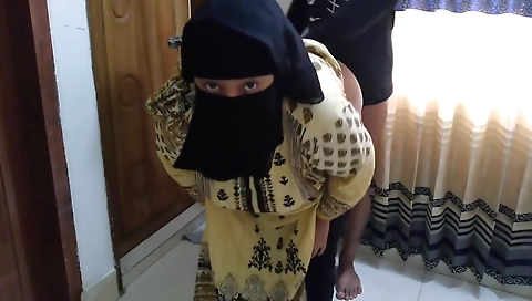 Sabita Bhabhi Ko Moti Gand Chudai Apni Sasur Ji Jab Uska Gar Safai Kartihu With Father In-law